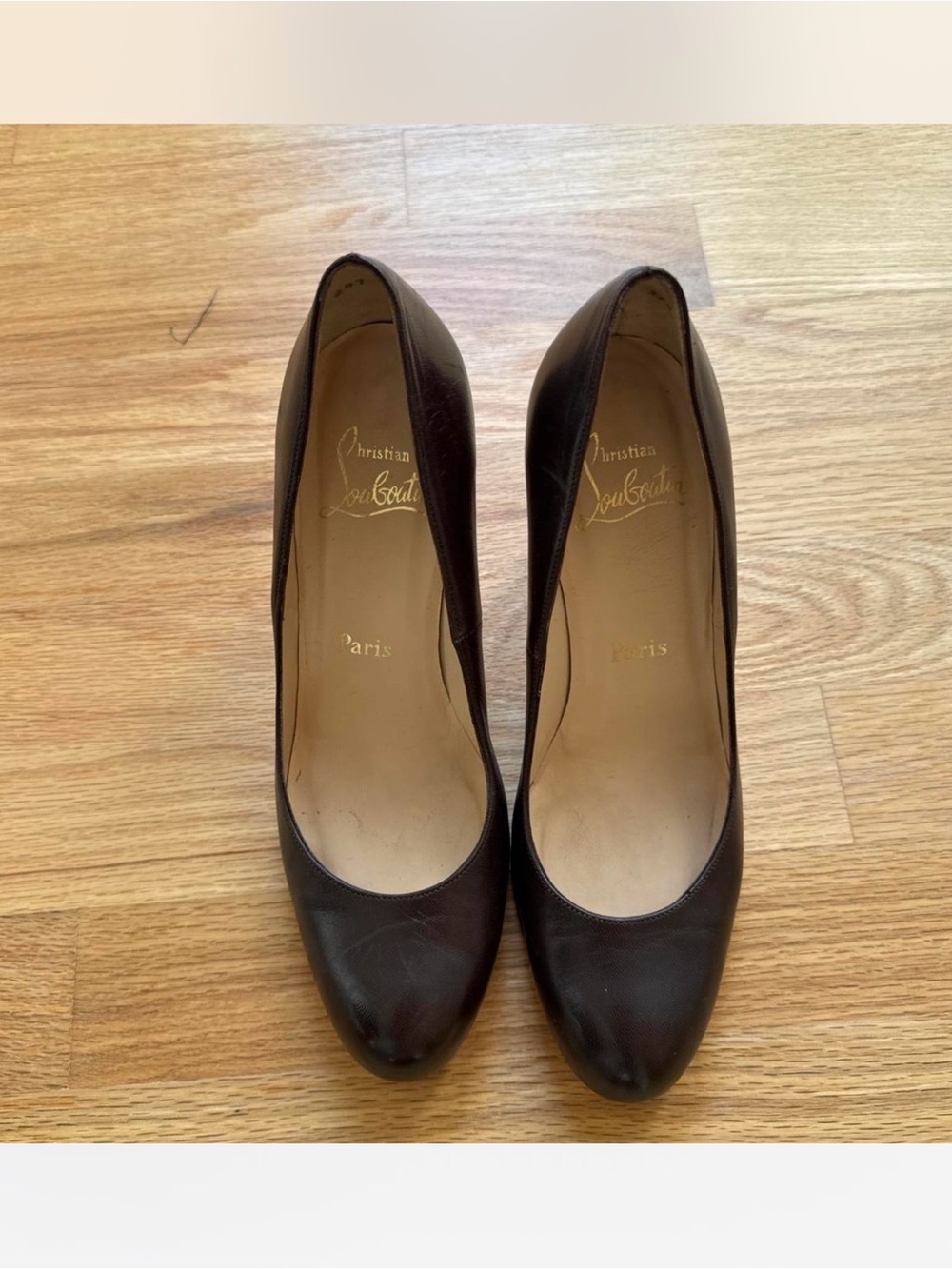 Vintage 2005Christian Louboutin dark brown Leather Classic Round-Toe Pumps 37.5